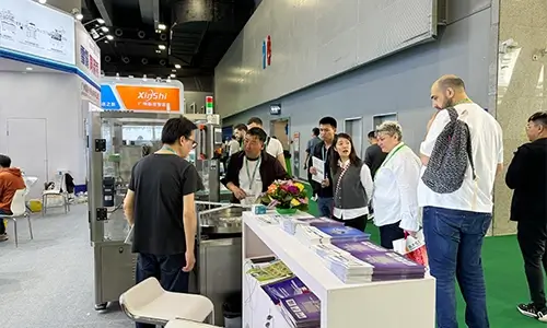 Agent 17 Xuefill's past exhibition appearances and negotiations with domestic and international agents 7